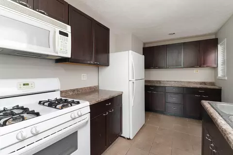 Kitchen - 104 S Gridley St, Bloomington, IL 61701 photo 3 of 3