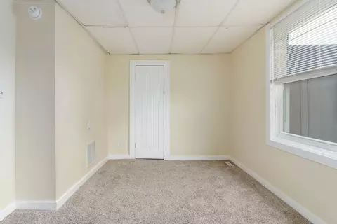 Bedroom - 104 S Gridley St, Bloomington, IL 61701 photo 2 of 5