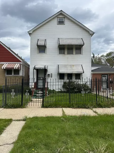 9147 S Dante Ave, Chicago, IL 60619