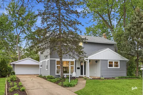 2002 Hawk Ct, Rolling Meadows, IL 60008