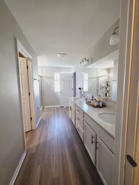 Entry Way - 2707 Lily Ln, Rolling Meadows, IL 60008 photo 2 of 2