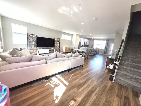 Entry Way - 2707 Lily Ln, Rolling Meadows, IL 60008 photo 1 of 2