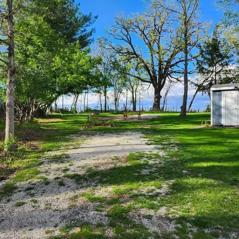 17-154 Woodhaven Lks, Sublette, IL 61367