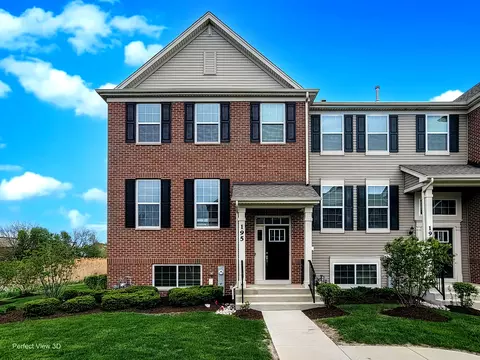 195 Lakeshore Dr, Oswego, IL 60543