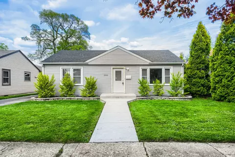 15013 Springfield Ave, Midlothian, IL 60445