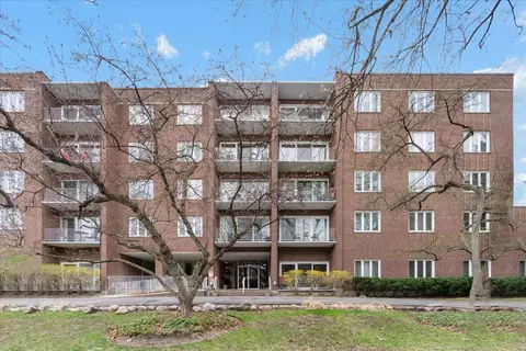 1500 Oak Ave #4C, Evanston, IL 60201