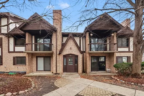 2807 Glenwood Lansing Rd #112, Lynwood, IL 60411