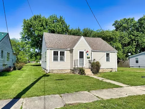 Other - 426 S Locust St, Flora, IL 62839 photo 18 of 18