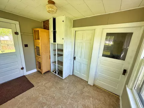 Other - 426 S Locust St, Flora, IL 62839 photo 7 of 18