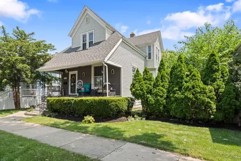 3621 Vernon Ave, Brookfield, IL 60513