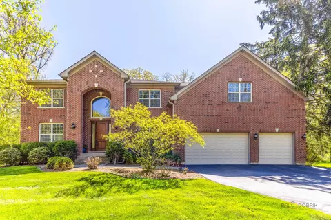 3 Thornfields Ln, Lincolnshire, IL 60069