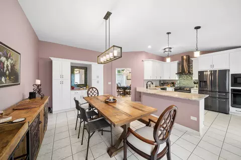Dining - 21626 W Larch Dr, Plainfield, IL 60544 photo 2 of 3