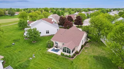 View/Area - 21626 W Larch Dr, Plainfield, IL 60544 photo 2 of 5