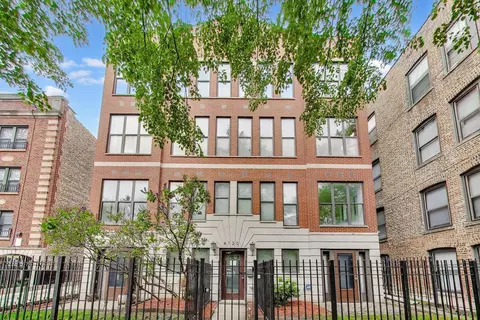 4720 S Woodlawn Ave #D, Chicago, IL 60615