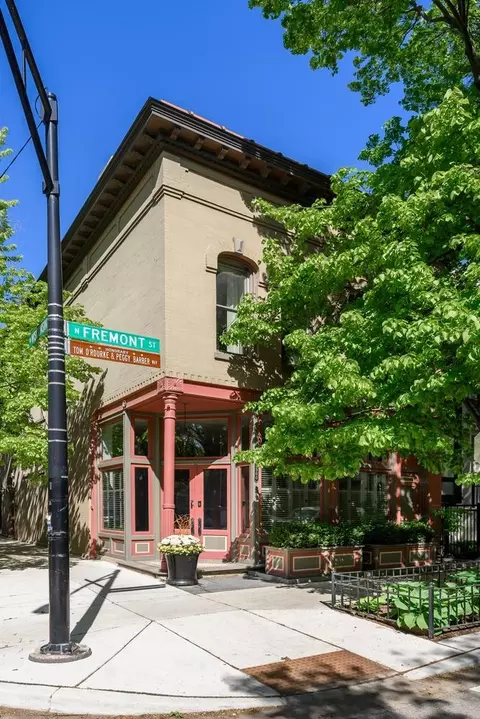 1900 N Fremont St, Chicago, IL 60614