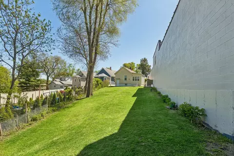 Exterior - 700 Villa St, Elgin, IL 60120 photo 3 of 3