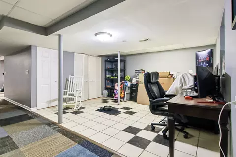 Other - 116 Ash Dr, Bolingbrook, IL 60490 photo 15 of 17