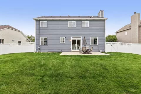 Exterior - 116 Ash Dr, Bolingbrook, IL 60490 photo 7 of 8