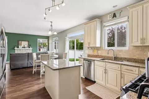 Kitchen - 116 Ash Dr, Bolingbrook, IL 60490 photo 1 of 5