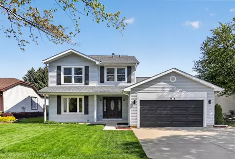1818 Hawk Ln, Elk Grove Village, IL 60007