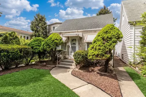 4438 N Narragansett Ave, Harwood Heights, IL 60706