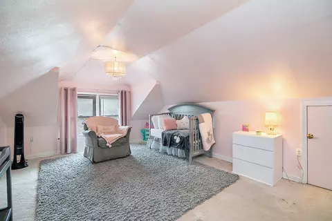 Bedroom - 1819 W 105th St, Chicago, IL 60643 photo 4 of 6