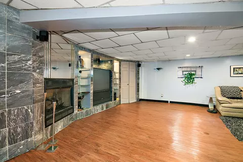 Living - 1819 W 105th St, Chicago, IL 60643 photo 5 of 5