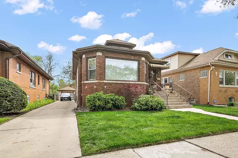 Exterior - 1819 W 105th St, Chicago, IL 60643 photo 2 of 7