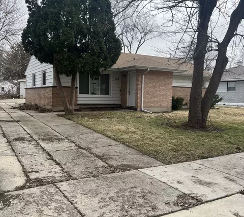103 Shabbona Dr, Park Forest, IL 60466