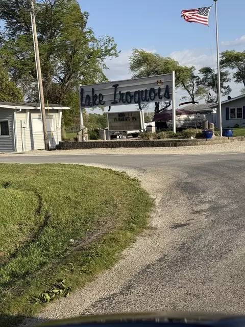 107 Comanche Trl, Loda, IL 60948