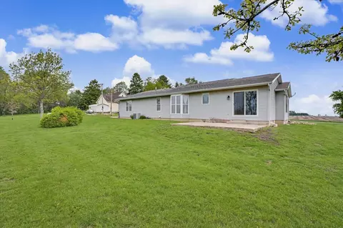 Exterior - 1681 County Road 700 N, Philo, IL 61864 photo 10 of 13