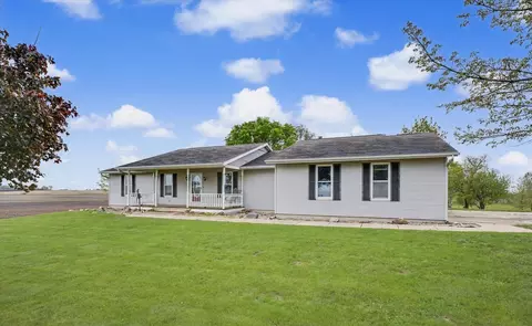 1681 County Road 700 N, Philo, IL 61864
