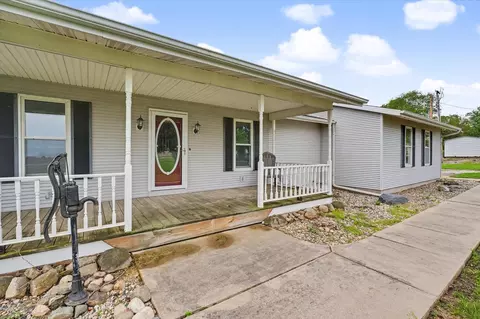 Exterior - 1681 County Road 700 N, Philo, IL 61864 photo 6 of 13