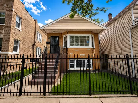 2107 N Laramie Ave, Chicago, IL 60639