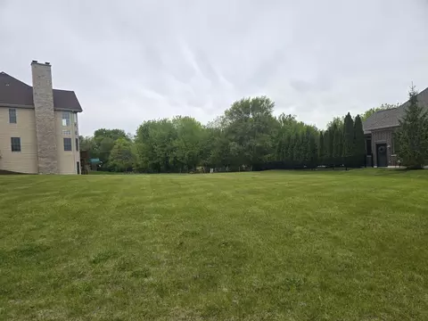 10 Springbrook Ln, Algonquin, IL 60102 photo 3