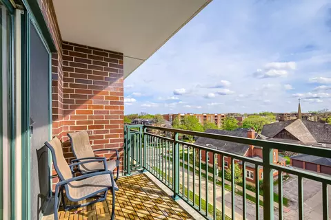 Exterior - 770 Pearson St #2-505, Des Plaines, IL 60016 photo 2 of 2