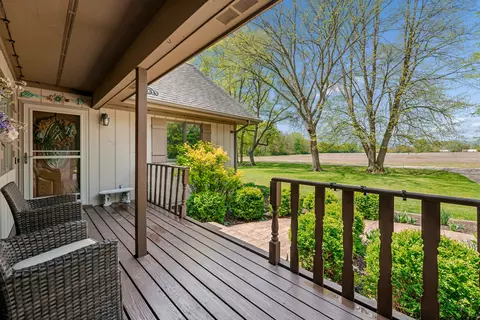 Exterior - 9590 Brown Rd, Morris, IL 60450 photo 2 of 12