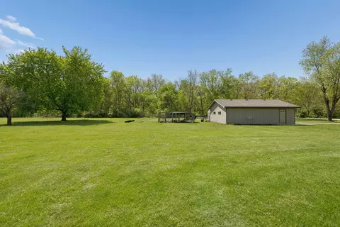 Exterior - 9590 Brown Rd, Morris, IL 60450 photo 7 of 12