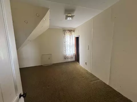 Bedroom - 601 E Harrison St, Saybrook, IL 61770 photo 2 of 3