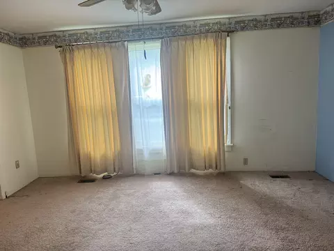 Bedroom - 601 E Harrison St, Saybrook, IL 61770 photo 3 of 3