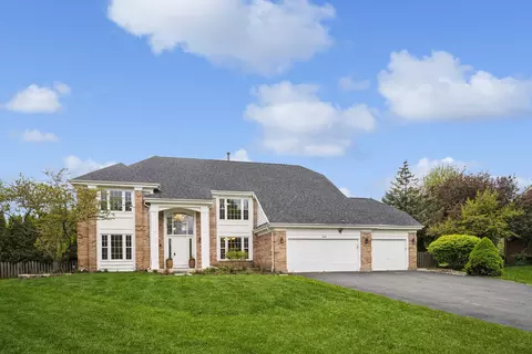 563 Dover Ct, Buffalo Grove, IL 60089