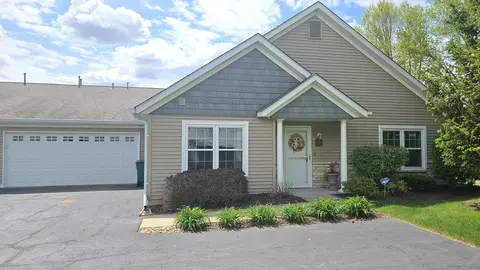 222 Lily Ln #222, Rockford, IL 61107