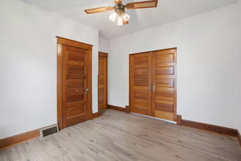 Bedroom - 118 5th St, Silvis, IL 61282 photo 1 of 2