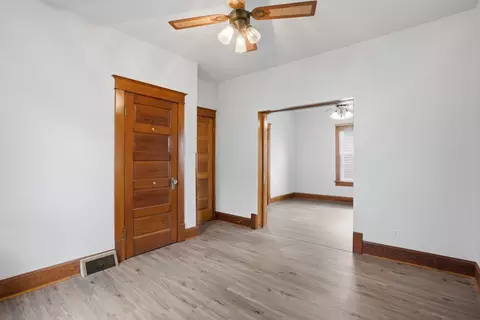 Living - 118 5th St, Silvis, IL 61282 photo 4 of 4