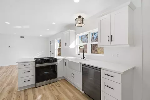 7325 Locust Ave, Gary, IN 46403 photo 15