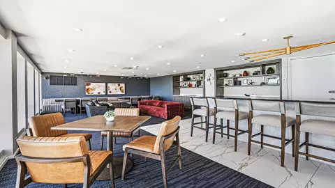 260 E Chestnut St #314, Chicago, IL 60611 photo 17