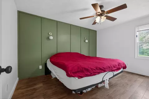 Bedroom - 9 Timber View Dr, Bloomington, IL 61701 photo 5 of 8