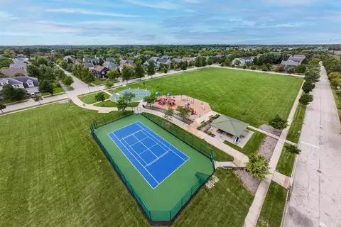 View/Area - 409 Brockton Ave, Elgin, IL 60124 photo 1 of 5