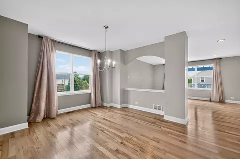 Living - 409 Brockton Ave, Elgin, IL 60124 photo 3 of 10