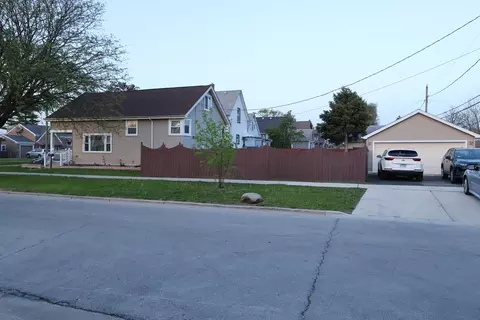 Exterior - 8043 Salisbury Ave, Lyons, IL 60534 photo 3 of 3